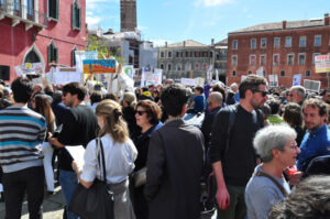 Manifestazione a_002_01
