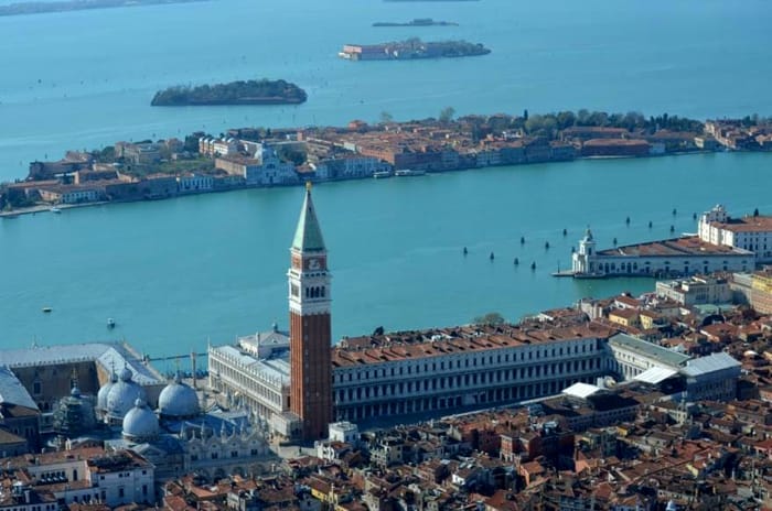 Venezia vuota vista dall'elicottero dei carabinieri _ FOTO.jpeg