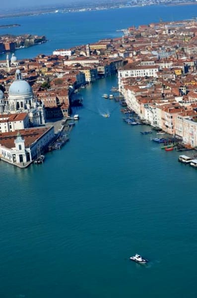 Venezia vuota vista dall'elicottero dei carabinieri _ FOTO4.jpeg